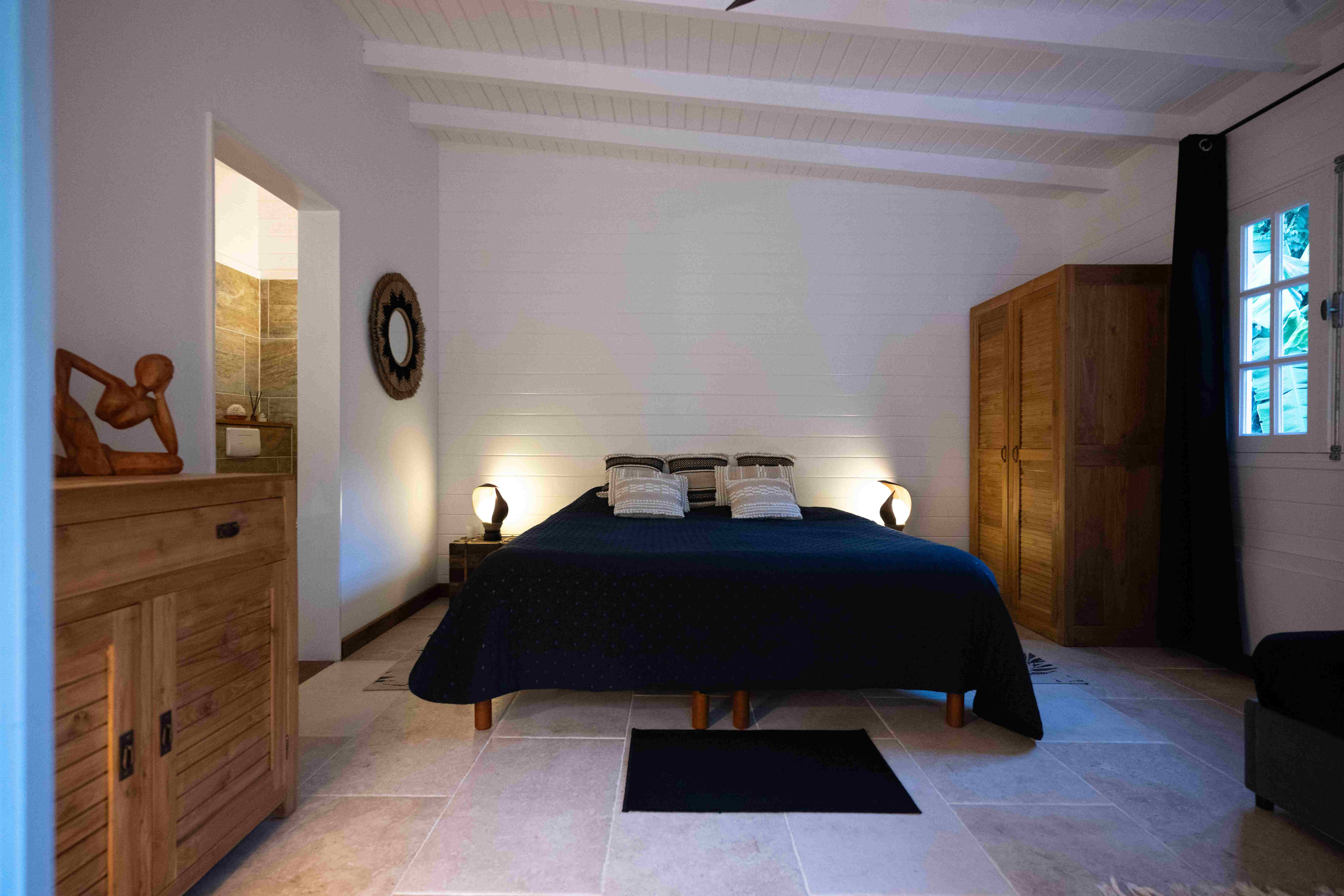 Suite 'Afrique' avec salle de bain & wc attenants